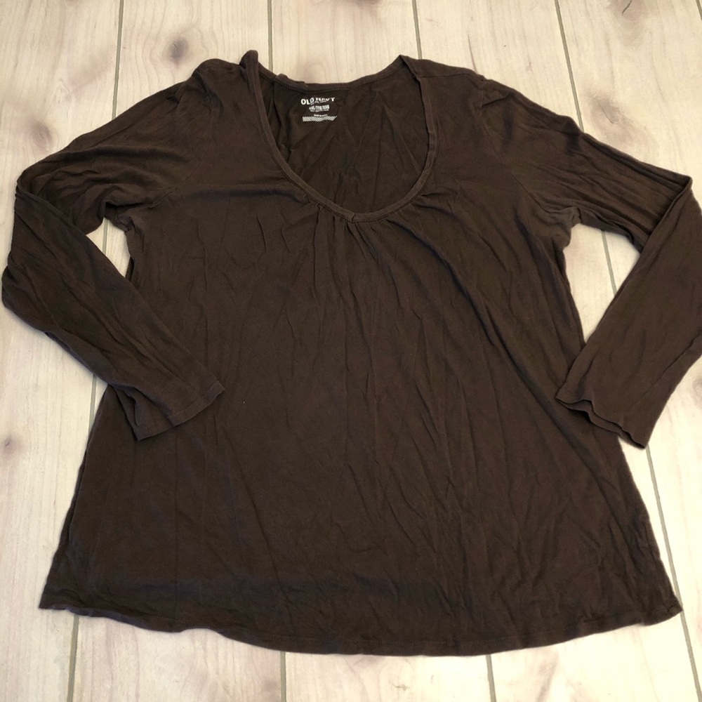 ✅ Brown top